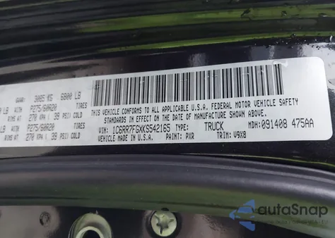 2019 Ram 1500 Classic Express 4X4 6'4 Box z USA, uszkodzony, nr VIN 1C6RR7FGXKS542165